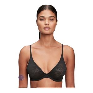 GAP Body Bare Natural Lace Plunge Bra
NWT, Size 36B